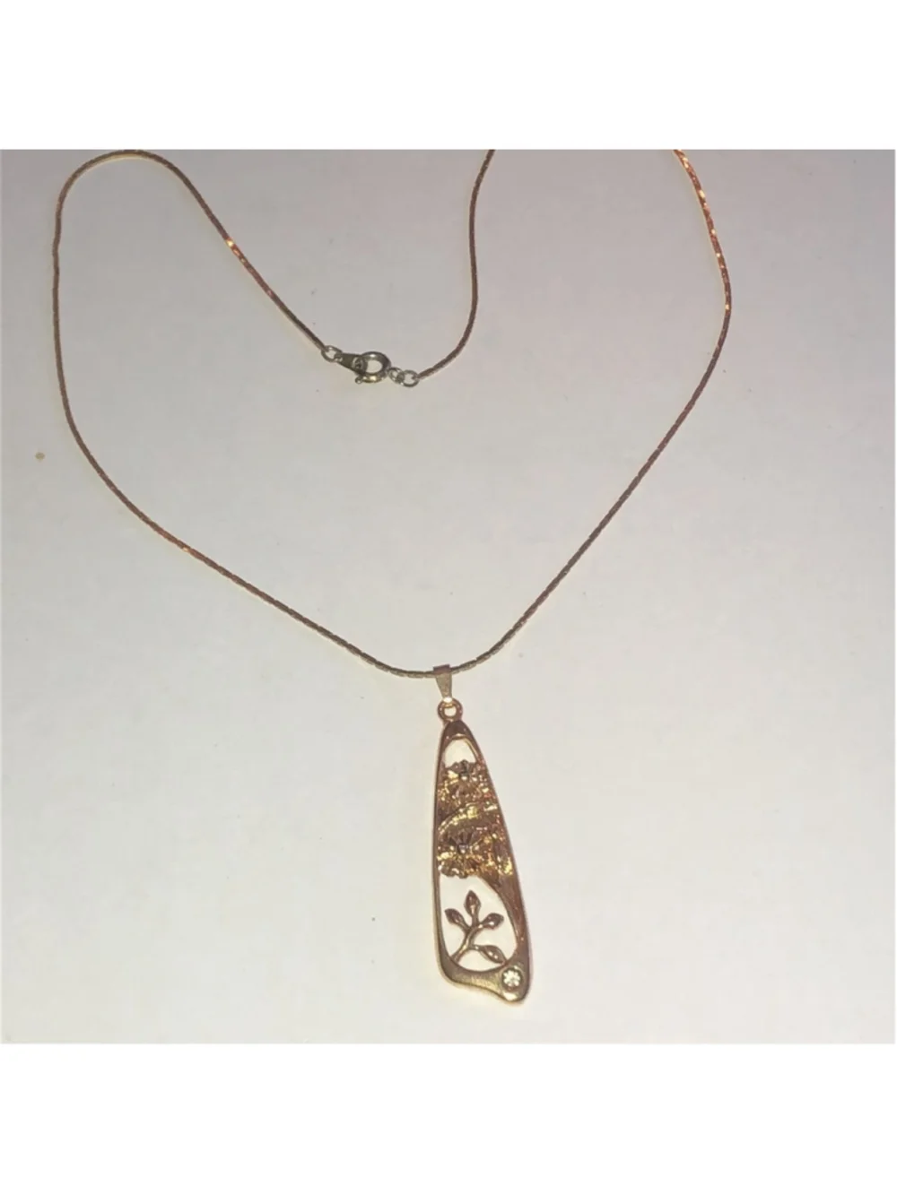 Angel Brand Signed Vintage Gold Tone Floral Pendant Necklace